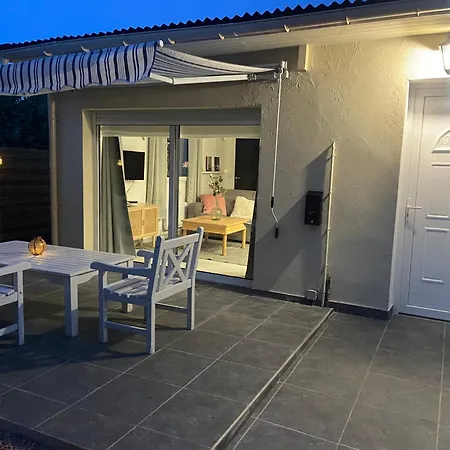 Appartement Maison Parking-10 Min Aeroport